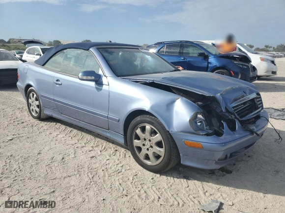 2002 Mercedes-Benz CLK-Class with VIN WDBLK65G82T122427, listed as a Copart auction lot 88716605 with 176,571 mi miles and Salvage Title. Bid and sale history available at carsss.com. Image 4.