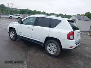 2017 Jeep Compass Sport SE с VIN 1C4NJCBA5HD123436, выставлен на аукционе IAAI как лот 42622235 с пробегом 135 334 миль миль и . История ставок и продаж доступна на DreamBid. Изображение 3.