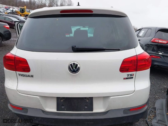 2017 Volkswagen Tiguan Wolfsburg Edition with VIN WVGSV7AXXHK003630, listed as a IAAI auction lot 41052093 with 86,509 mi miles. Bid and sale history available at carsss.com. Image 16.