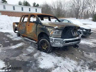 2018 Ram 2500 Laramie with VIN 3C6UR5FLXJG240425, listed as a IAAI auction lot 41553222 with 1 mi miles. Bid and sale history available at carsss.com. Image 1.