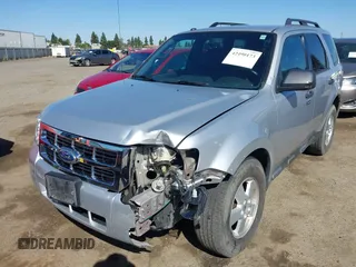 2012 Ford Escape XLT с VIN 1FMCU9DGXCKB55950, выставлен на аукционе IAAI как лот 42490173 с пробегом 221 795 миль миль и . История ставок и продаж доступна на DreamBid. Изображение 18.