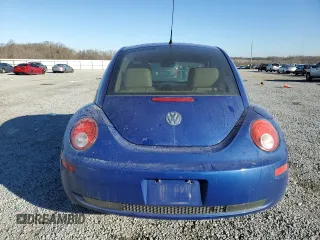 2007 Volkswagen New Beetle Coupe with VIN 3VWRW31C37M511142, listed as a Copart auction lot 86788394 with 174,378 mi miles and Salvage Title. Bid and sale history available at carsss.com. Image 6.