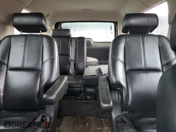 2007 Chevrolet Suburban LTZ with VIN 1GNFK16Y17R359216, listed as a Copart auction lot 71832284 with 0 mi miles and Salvage Title. Bid and sale history available at carsss.com. Image 10.