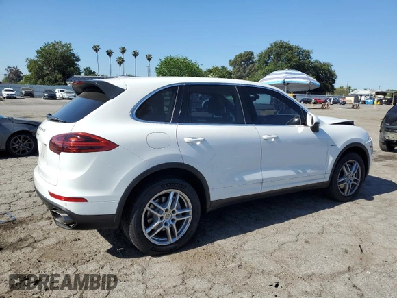 2015 Porsche Cayenne Diesel with VIN WP1AF2A26FLA37302, listed as a Copart auction lot 56732425 with 124,361 mi miles and Salvage title. Bid and sale history available at DreamBid. Image 3.