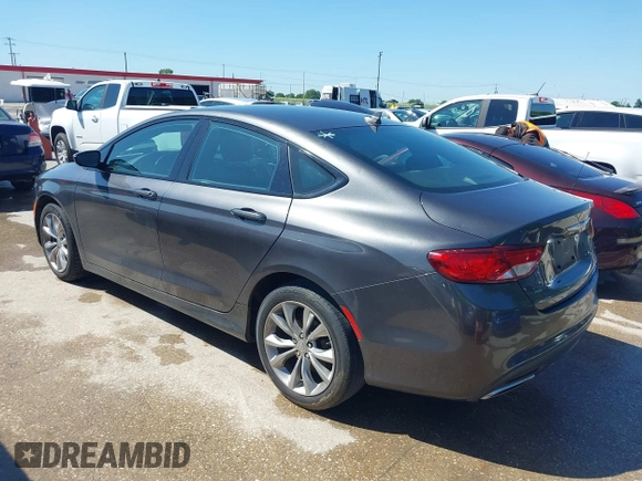 2015 Chrysler 200 S with VIN 1C3CCCBG2FN522354, listed as a IAAI auction lot 42101597 with 147,837 mi miles. Bid and sale history available at carsss.com. Image 3.