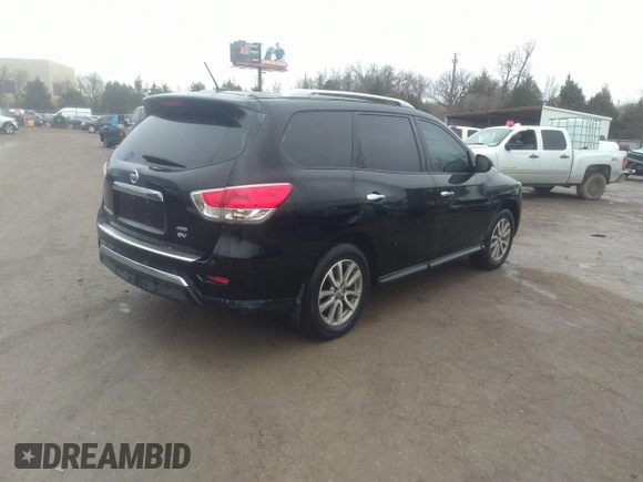 2014 Nissan Pathfinder SL with VIN 5N1AR2MM7EC718018, listed as a IAAI auction lot 41491505 with 153,343 mi miles and . Bid and sale history available at carsss.com. Image 4.