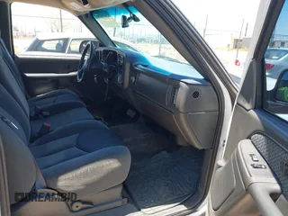 2003 Chevrolet Avalanche with VIN 3GNEC13T63G280667, listed as a IAAI auction lot 42448639 with 243,514 mi miles and . Bid and sale history available at DreamBid. Image 5.