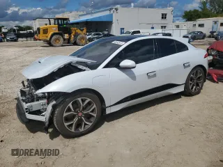 2020 Jaguar I-Pace SE z VIN SADHC2S10L1F87320, wystawiony jako Copart lot #68242673 z przebiegiem 48 264 mil mil oraz . Historia ofert i sprzedaży dostępna na DreamBid. Obrazek 1.