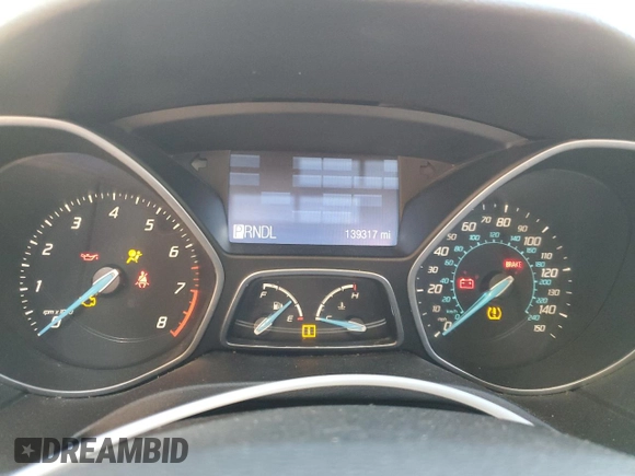 2012 Ford Focus SE z VIN 1FAHP3F29CL329376, wystawiony jako Copart lot #54386965 z przebiegiem 139 317 mil mil oraz Nie do naprawy • Non repairable. Historia ofert i sprzedaży dostępna na DreamBid. Obrazek 9.
