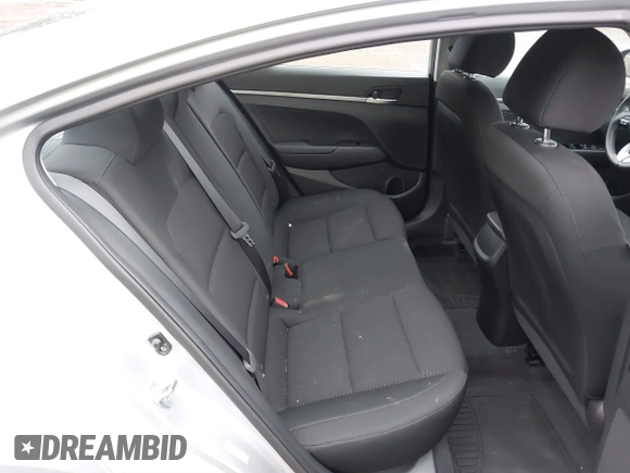 2020 Hyundai Elantra SE z VIN KMHD74LF6LU071510, wystawiony jako IAAI lot #41755598 z przebiegiem 40 952 mil mil oraz . Historia ofert i sprzedaży dostępna na DreamBid. Obrazek 8.