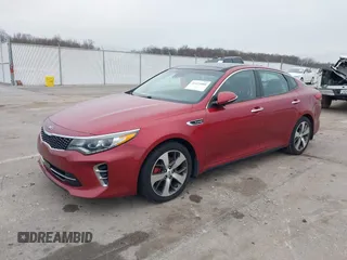2017 Kia Optima SX z VIN 5XXGW4L24HG141844, wystawiony jako IAAI lot #41425880 z przebiegiem 137 056 mil mil oraz . Historia ofert i sprzedaży dostępna na DreamBid. Obrazek 2.