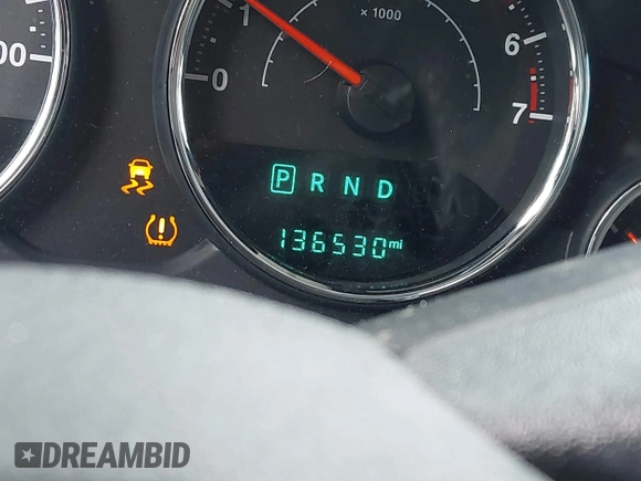 2018 Jeep Wrangler Unlimited Sport S z VIN 1C4HJWDG2JL930461, wystawiony jako IAAI lot #42042644 z przebiegiem 136 530 mil mil oraz . Historia ofert i sprzedaży dostępna na DreamBid. Obrazek 15.