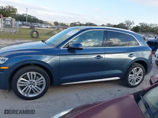 2018 Audi Q5 Premium Plus with VIN WA1BNAFY1J2011912, listed as a IAAI auction lot 41234915 with 86,471 mi miles. Bid and sale history available at carsss.com. Image 14.