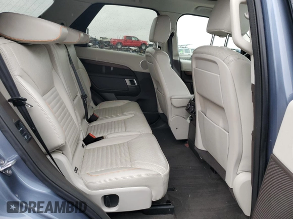 2018 Land Rover Discovery HSE with VIN SALRR2RV1JA059330, listed as a Copart auction lot 45538504 with 47,454 mi miles. Bid and sale history available at carsss.com. Image 11.