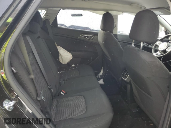 2024 Kia Sportage LX with VIN KNDPUCDF5R7265357, listed as a Copart auction lot 43993555 with 30,264 mi miles and Clean Title. Bid and sale history available at DreamBid. Image 11.