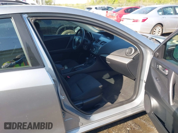 2012 Mazda 3 i Touring with VIN JM1BL1V71C1562466, listed as a IAAI auction lot 42053720 with 152,905 mi miles and . Bid and sale history available at DreamBid. Image 5.
