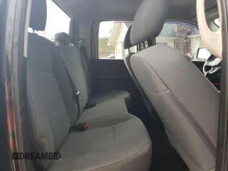 2017 Ram 1500 Express z VIN 1C6RR7FT7HS690036, wystawiony jako Copart lot #55170375 z przebiegiem 56 965 mil mil oraz Szkoda całkowita • Salvage title. Historia ofert i sprzedaży dostępna na DreamBid. Obrazek 10.