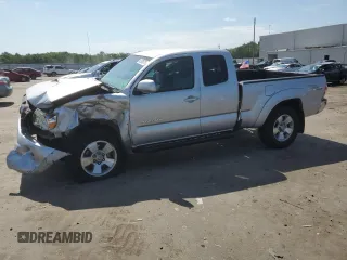 2008 Toyota Tacoma with VIN 5TEUU42N68Z571154, listed as a Copart auction lot 65290075 with 186,661 mi miles and Salvage title. Bid and sale history available at DreamBid. Image 1.