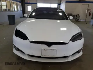 2016 Tesla Model S 90D with VIN 5YJSA1E2XGF160386, listed as a Copart auction lot 49360245 with 153,105 mi miles and Salvage Title. Bid and sale history available at DreamBid. Image 5.