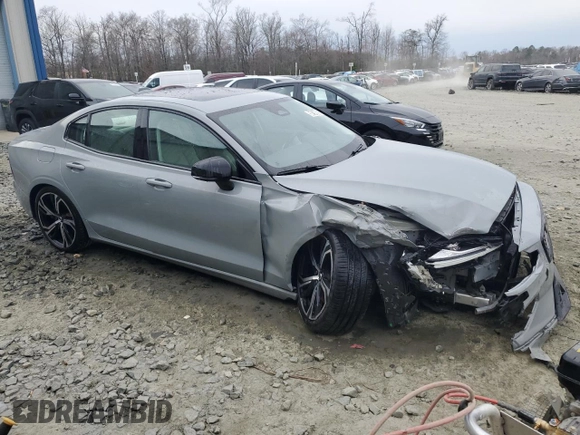 2024 Volvo S60 Core Dark Theme with VIN 7JRL12FK6RG315194, listed as a Copart auction lot 50794865 with Not provided miles and Non repairable. Bid and sale history available at DreamBid. Image 4.