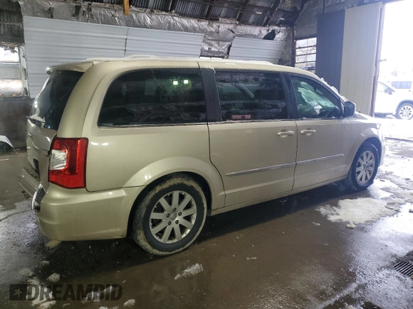 2013 Chrysler Town & Country Touring with VIN 2C4RC1BG9DR559993, listed as a Copart auction lot 46844985 with 112,137 mi miles and Salvage Title. Bid and sale history available at carsss.com. Image 3.