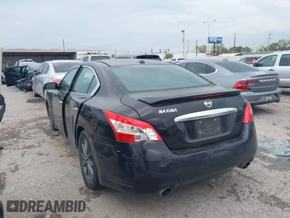 2011 Nissan Maxima 3.5 SV with VIN 1N4AA5AP1BC833842, listed as a IAAI auction lot 41897832 with 261,943 mi miles. Bid and sale history available at carsss.com. Image 3.