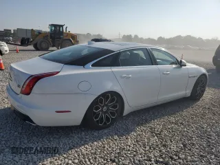 2017 Jaguar XJ Portfolio с VIN SAJWJ2GD3H8W07844, выставлен на аукционе Copart как лот 63762435 с пробегом Не указан миль и Чистый • Clean title. История ставок и продаж доступна на DreamBid. Изображение 3.