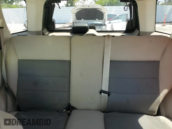 2008 Ford Escape XLT with VIN 1FMCU03158KC24575, listed as a Copart auction lot 57133855 with 200,329 mi miles and Salvage title. Bid and sale history available at DreamBid. Image 10.