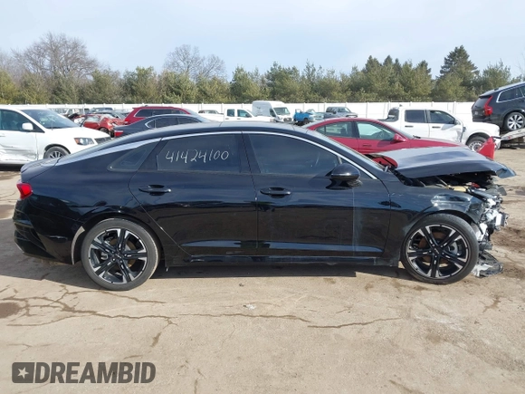 2024 Kia K5 GT-Line z VIN 5XXG64J24RG247893, wystawiony jako IAAI lot #41424100 z przebiegiem 23 184 mil mil oraz . Historia ofert i sprzedaży dostępna na DreamBid. Obrazek 14.