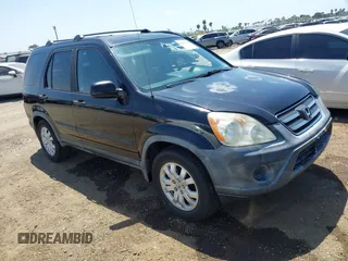 2005 Honda CR-V EX with VIN JHLRD78875C053656, listed as a IAAI auction lot 42117380 with 183,252 mi miles. Bid and sale history available at carsss.com. Image 1.