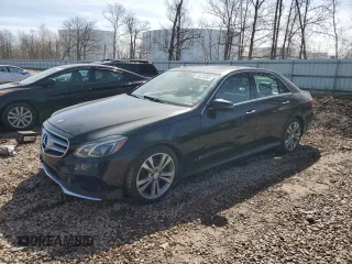 2014 Mercedes-Benz E 350 Luxury with VIN WDDHF8JB3EA910524, listed as a Copart auction lot 50233655 with 209,262 mi miles and Salvage Title. Bid and sale history available at DreamBid. Image 1.