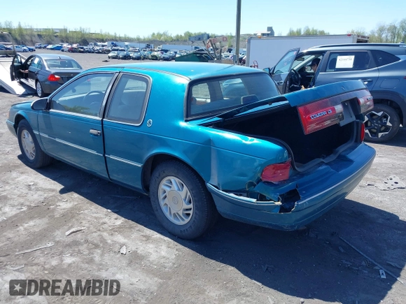 1992 Mercury Cougar z VIN 1MEPM6043NH646925, wystawiony jako IAAI lot #42128701 z przebiegiem 37 103 mil mil oraz . Historia ofert i sprzedaży dostępna na DreamBid. Obrazek 3.