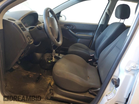 2007 Ford Focus S with VIN 1FAFP37N47W306334, listed as a Copart auction lot 44996245 with 190,371 mi miles and Non Repairable. Bid and sale history available at carsss.com. Image 7.