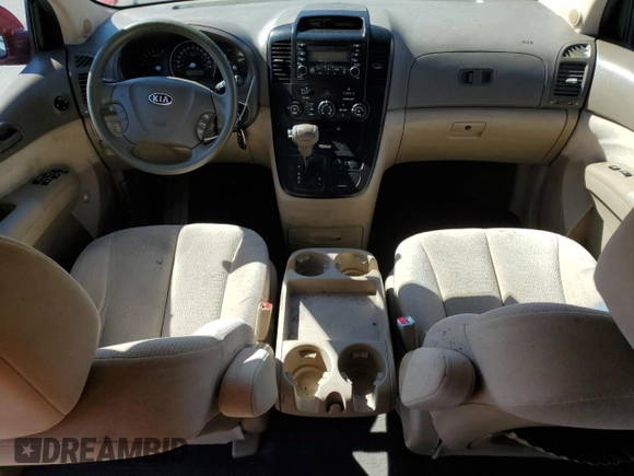 2008 Kia Sedona LX with VIN KNDMB233986211364, listed as a Copart auction lot 48524445 with 148,762 mi miles and Non Repairable. Bid and sale history available at carsss.com. Image 8.