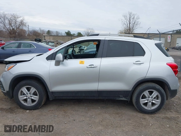 2019 Chevrolet Trax LT with VIN KL7CJPSB3KB781294, listed as a IAAI auction lot 41936296 with 18,024 mi miles. Bid and sale history available at carsss.com. Image 14.