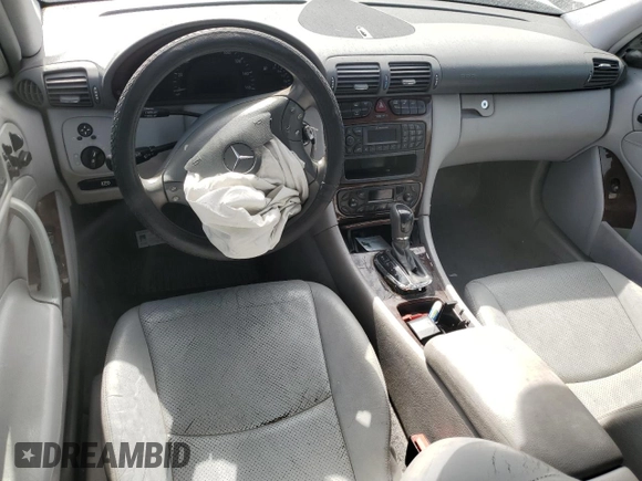 2001 Mercedes-Benz C 320 с VIN WDBRF64J51F039949, выставлен на аукционе Copart как лот 53910475 с пробегом Не указан миль и На запчасти • Non repairable. История ставок и продаж доступна на DreamBid. Изображение 8.