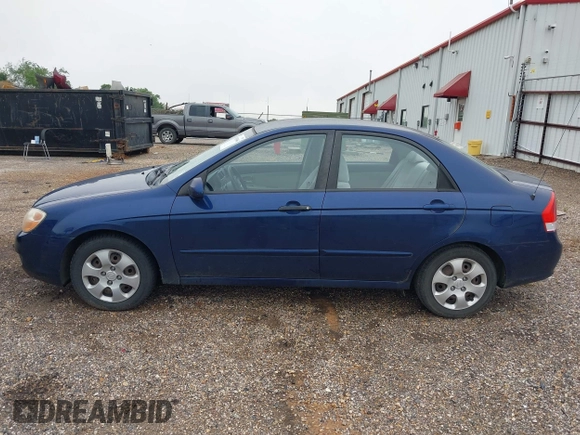 2008 Kia Spectra SX with VIN KNAFE121485518129, listed as a IAAI auction lot 42038466 with 136,642 mi miles. Bid and sale history available at carsss.com. Image 6.