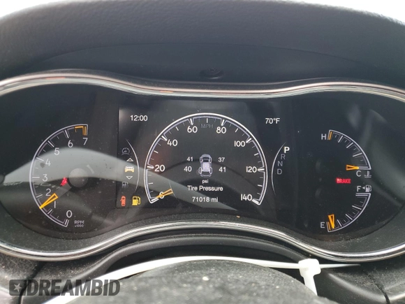 2017 Jeep Grand Cherokee Altitude with VIN 1C4RJFAG5HC892291, listed as a Copart auction lot 58579975 with 71,018 mi miles and Salvage title. Bid and sale history available at DreamBid. Image 9.