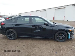 2025 Honda Civic Sport z VIN 19XFL2H80SE012246, wystawiony jako IAAI lot #41864313 z przebiegiem 1579 mil mil oraz . Historia ofert i sprzedaży dostępna na DreamBid. Obrazek 14.