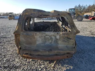 2008 Mercury Mariner with VIN 4M2CU81Z08KJ43876, listed as a Copart auction lot 83034664 with 0 mi miles and Salvage Title. Bid and sale history available at carsss.com. Image 6.