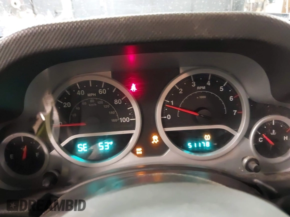 2008 Jeep Wrangler Rubicon с VIN 1J8GA64198L512120, выставлен на аукционе IAAI как лот 42091137 с пробегом 51 178 миль миль и . История ставок и продаж доступна на DreamBid. Изображение 7.
