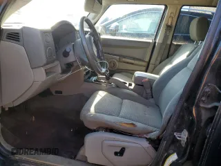 2006 Jeep Commander с VIN 1J8HH48K16C106515, выставлен на аукционе Copart как лот 82670514 с пробегом 232 689 миль миль и Списание • Salvage title. История ставок и продаж доступна на DreamBid. Изображение 7.