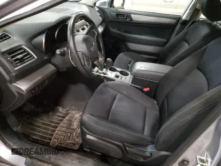 2015 Subaru Legacy 2.5i z VIN 4S3BNAA61F3057253, wystawiony jako Copart lot #46331345 z przebiegiem 146 165 mil mil oraz Czysty tytuł • Clean title. Historia ofert i sprzedaży dostępna na DreamBid. Obrazek 7.