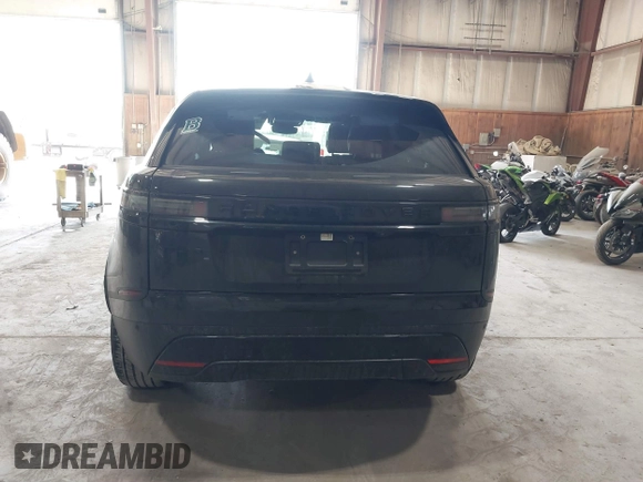 2025 Land Rover Range Rover Velar S с VIN SALYJ2EX0SA399919, выставлен на аукционе IAAI как лот 41798926 с пробегом 8 502 миль миль и . История ставок и продаж доступна на DreamBid. Изображение 16.