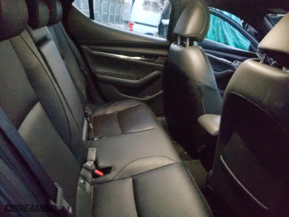 2019 Mazda Mazda3 Hatchback w/Premium Pkg with VIN JM1BPANM0K1132808, listed as a Copart auction lot 68816162 with 29,549 mi miles. Bid and sale history available at carsss.com. Image 10.