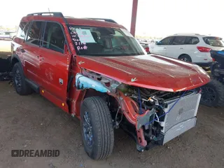2024 Ford Bronco Sport Big Bend z VIN 3FMCR9B63RRE46385, wystawiony jako IAAI lot #41732502 z przebiegiem 10 528 mil mil oraz . Historia ofert i sprzedaży dostępna na DreamBid. Obrazek 1.