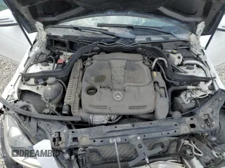2013 Mercedes-Benz C 300 Sport z VIN WDDGF8AB1DR286864, wystawiony jako Copart lot #62366405 z przebiegiem 107 546 mil mil oraz Szkoda całkowita • Salvage title. Historia ofert i sprzedaży dostępna na DreamBid. Obrazek 11.