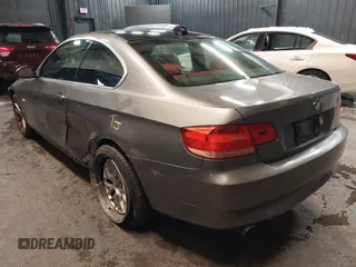 2008 BMW 3 Series 328i with VIN WBAWB33588P134753, listed as a IAAI auction lot 41357638 with 123,163 mi miles. Bid and sale history available at carsss.com. Image 3.