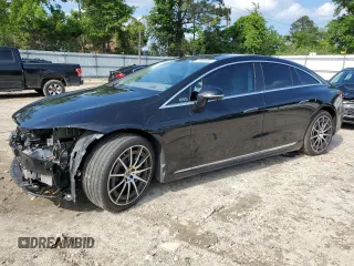 2022 Mercedes-Benz EQS 450+ z VIN W1KCG2DB5NA017920, wystawiony jako Copart lot #56680985 z przebiegiem 28 276 mil mil oraz Szkody całkowita. Historia ofert i sprzedaży dostępna na DreamBid. Obrazek 1.