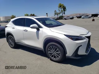 2022 Lexus NX 350h Premium z VIN JTJGKCEZ2N2008532, wystawiony jako Copart lot #57531565 z przebiegiem 55 348 mil mil oraz Szkody całkowita. Historia ofert i sprzedaży dostępna na DreamBid. Obrazek 4.